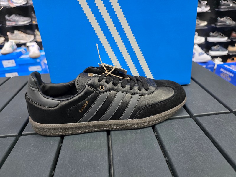 Adidas samba tam kalip mevsimlik spor ayakkabı