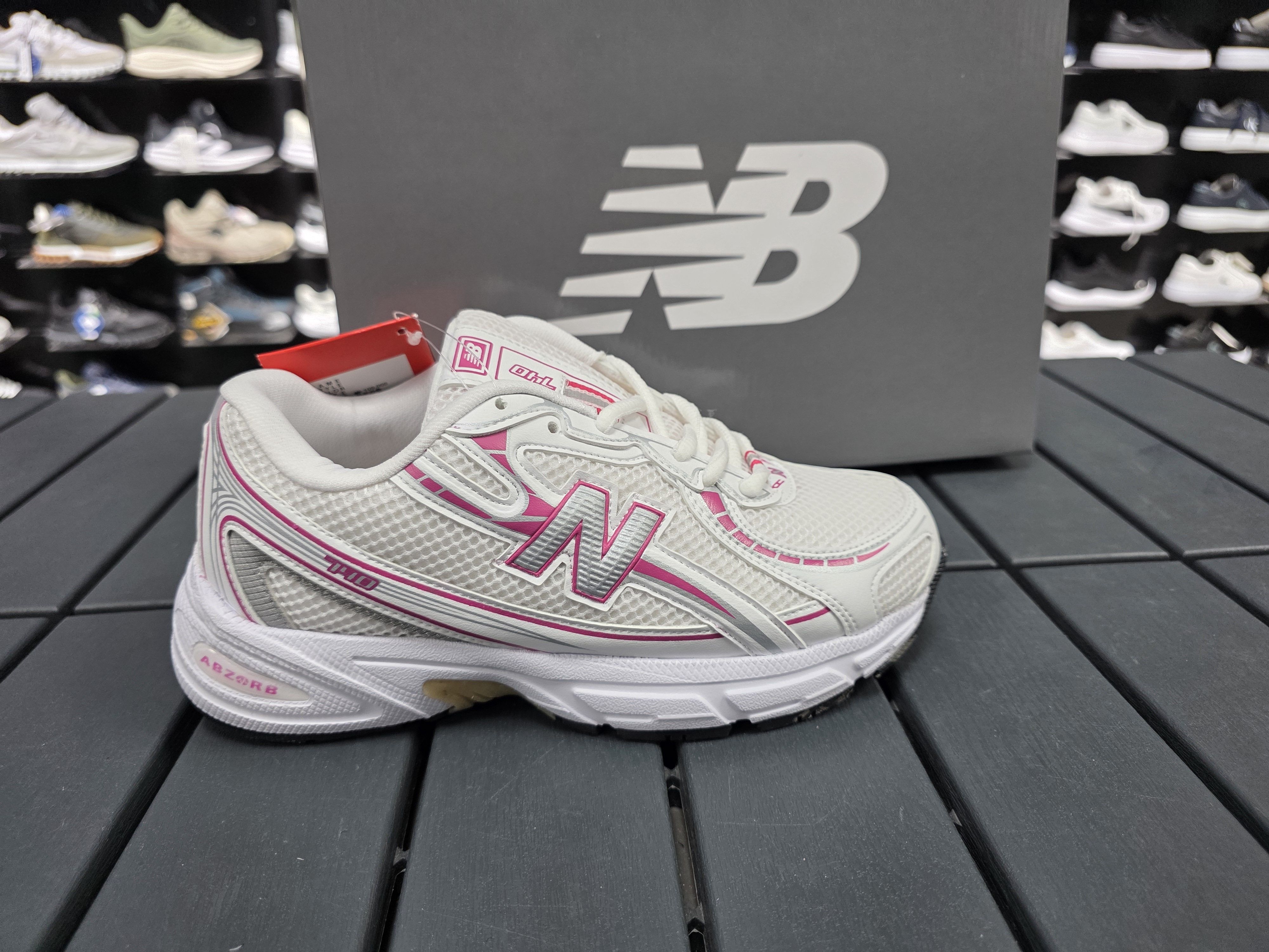 New blance 740 modeli tam kalip yazlik