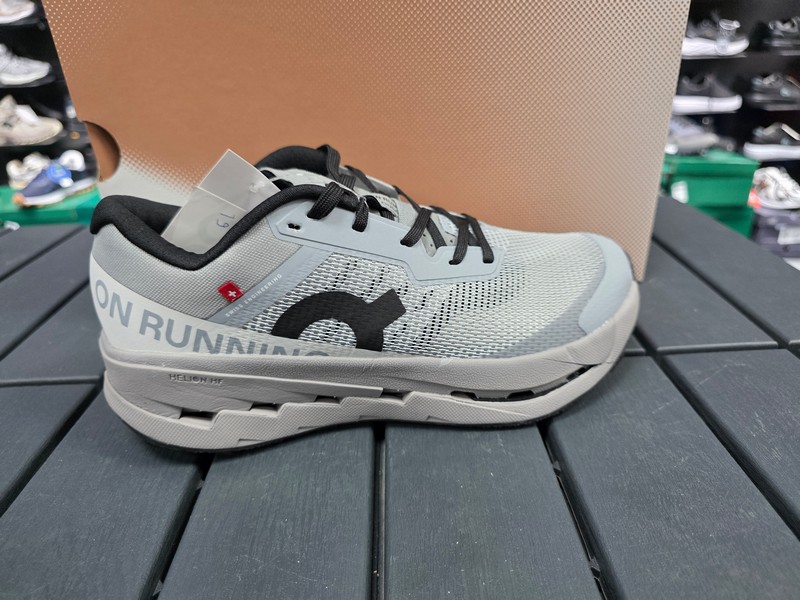 On spor ayakkabı tam kalip yazlik