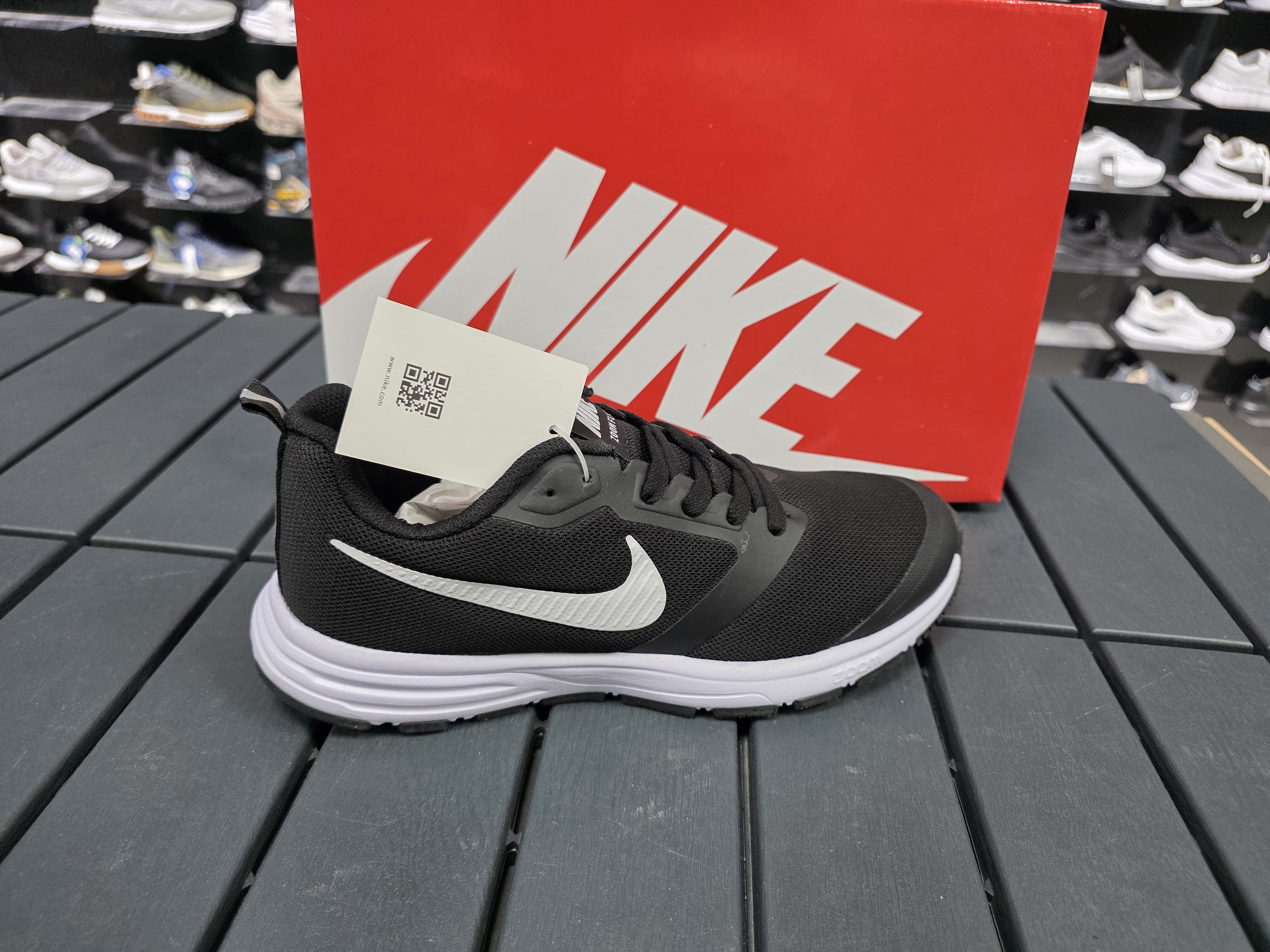 Nike zoom fly dar kalip yazlik spor