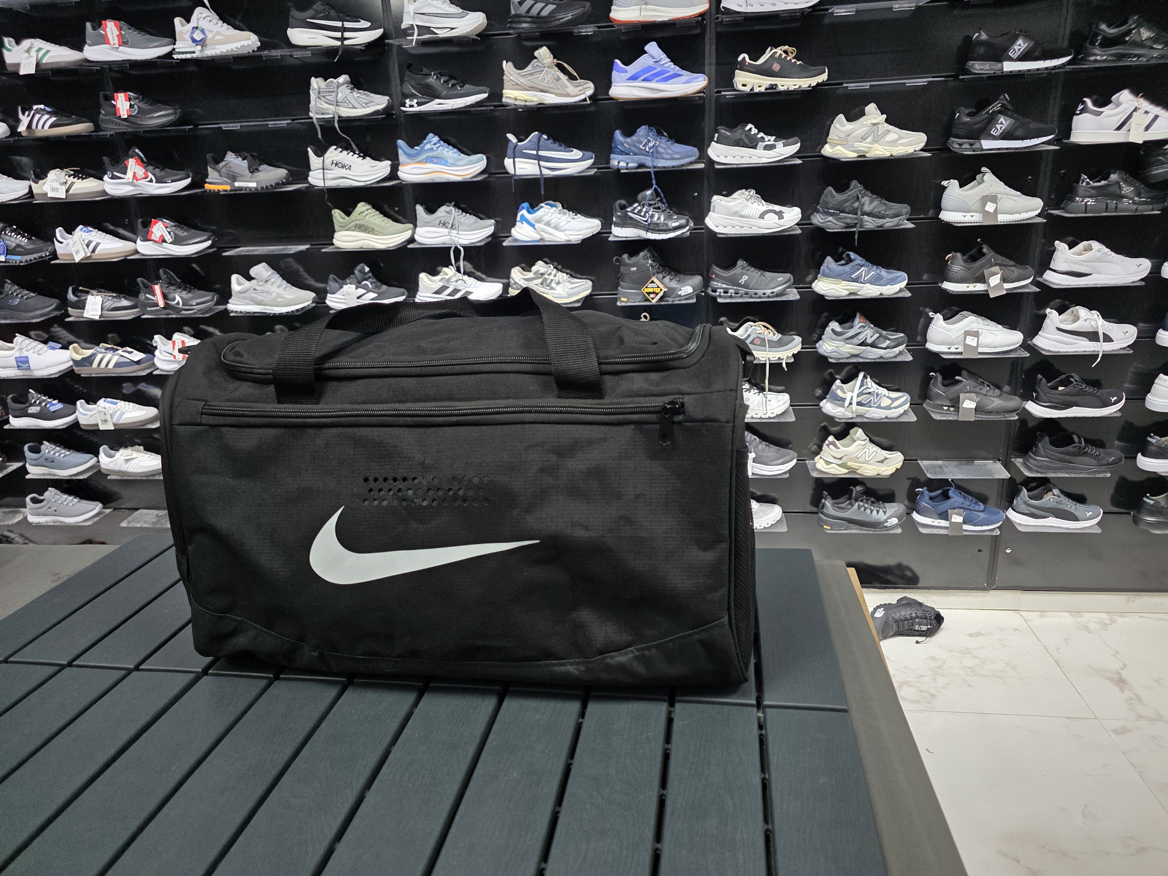 Nike spor seyehat çanta  60 cm 40 litre