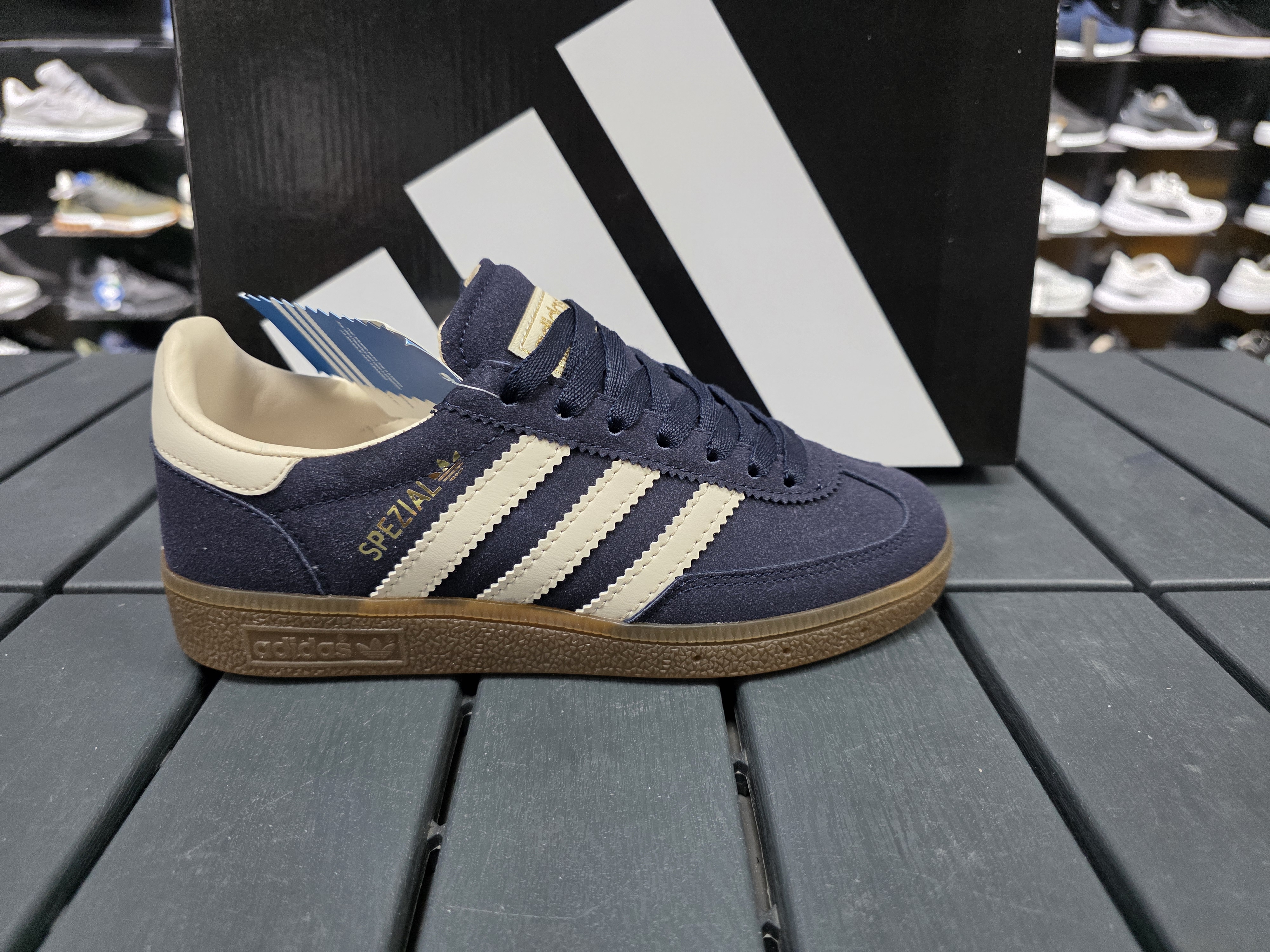 Adidas speizal handbal tam kalip deri