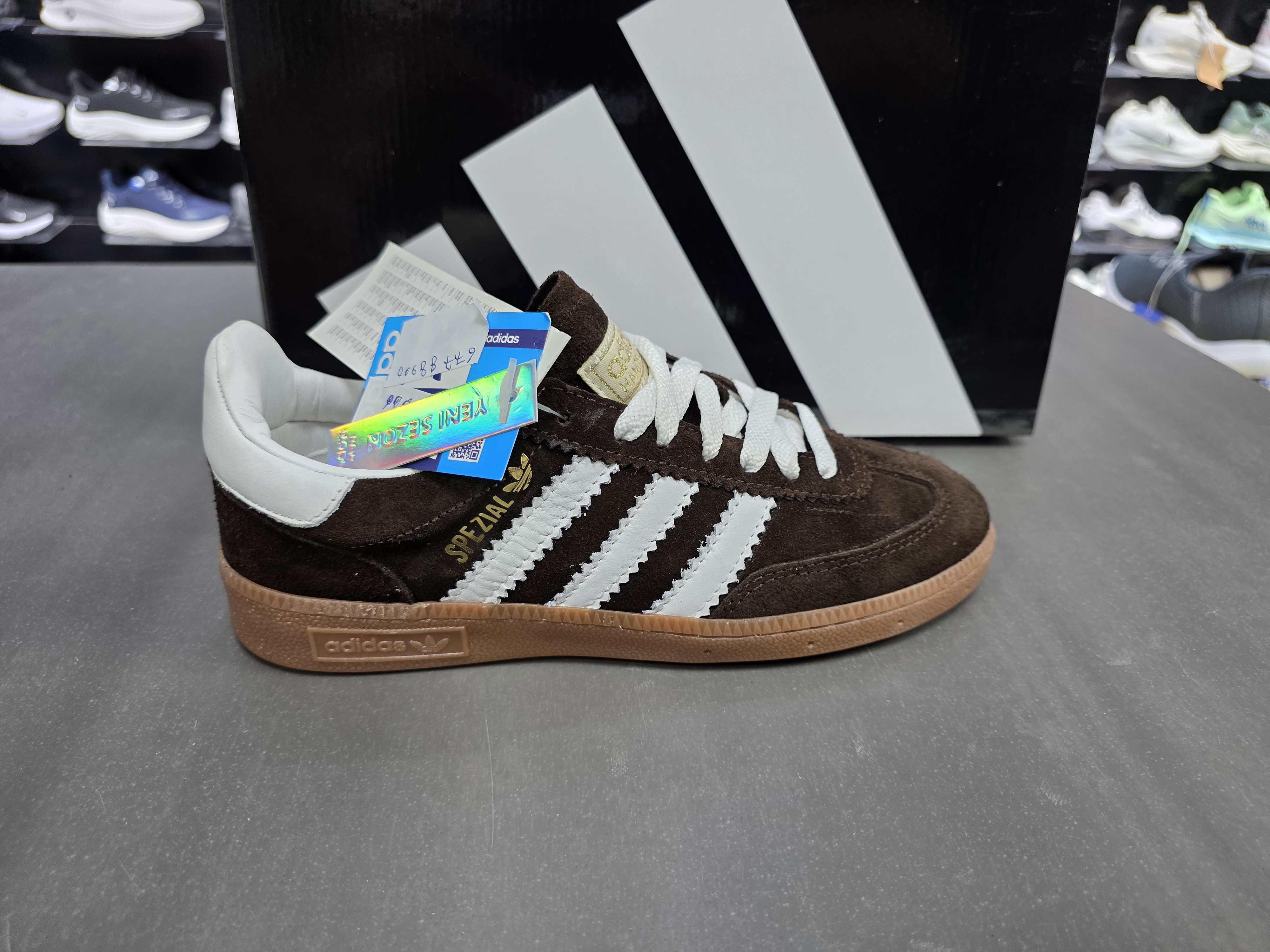 Adidas speizal handbal tam kalip deri