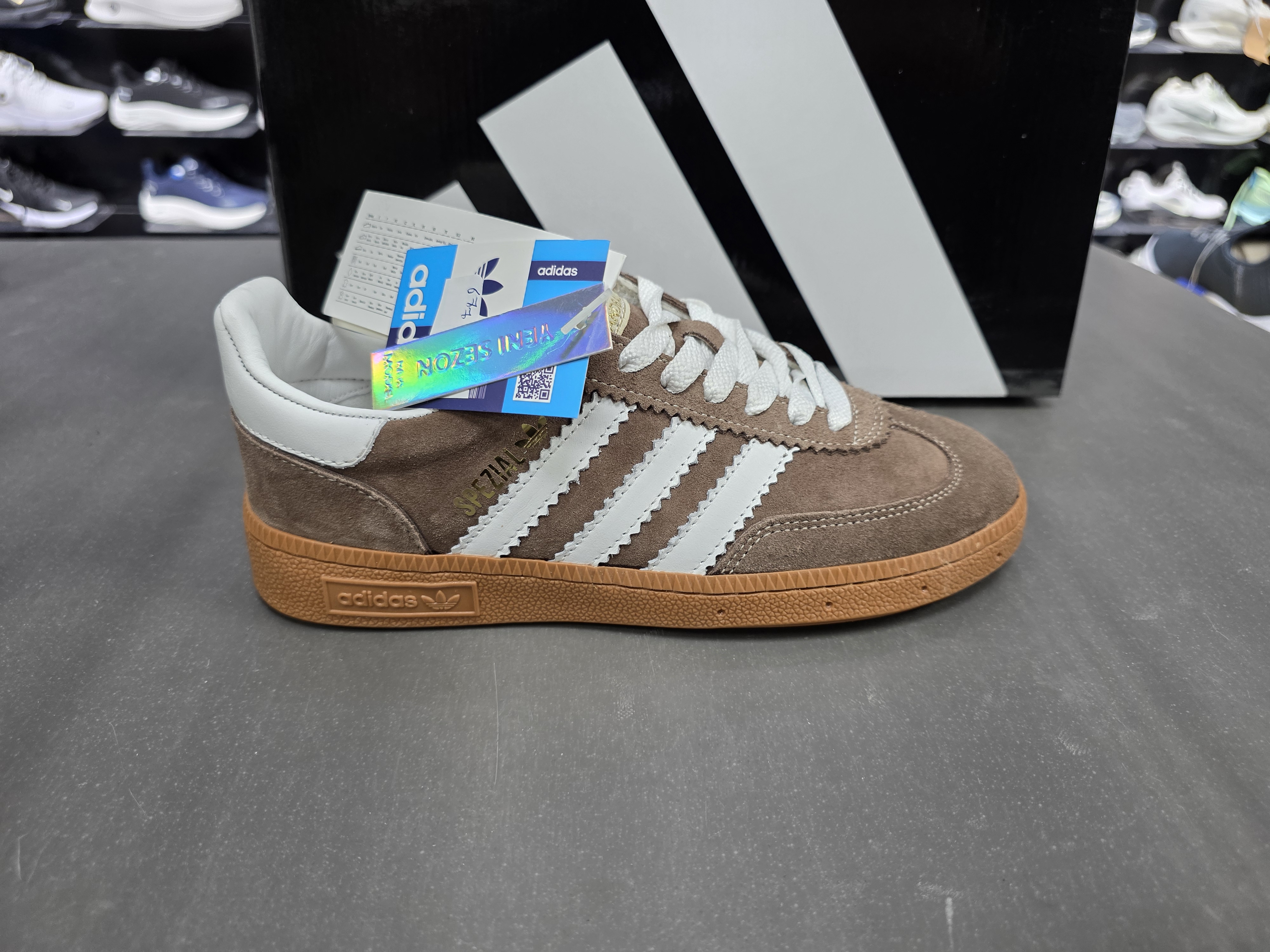 Adidas speizal handbal tam kalip deri
