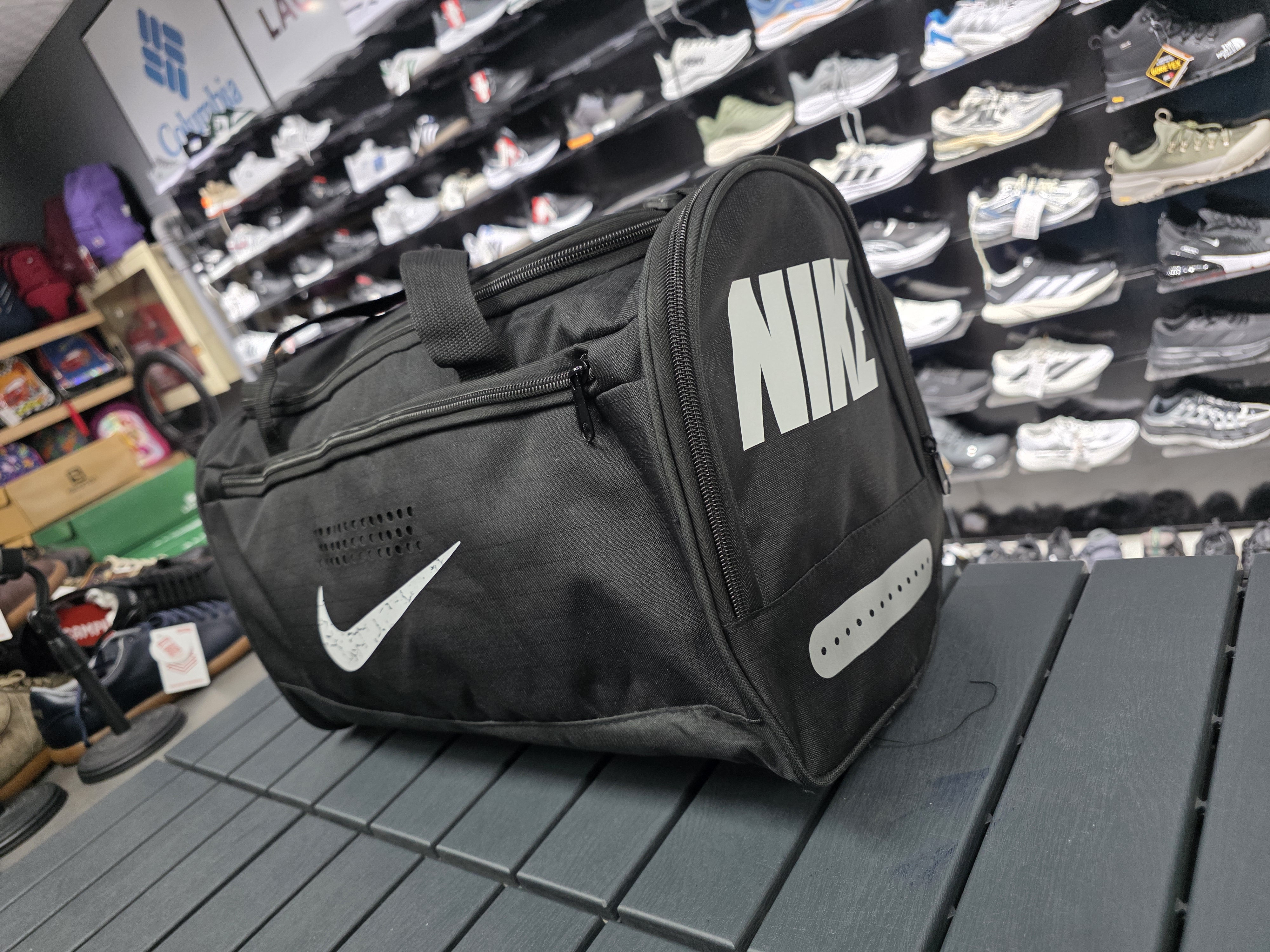 Nike spor canta 40 cm 25 litre