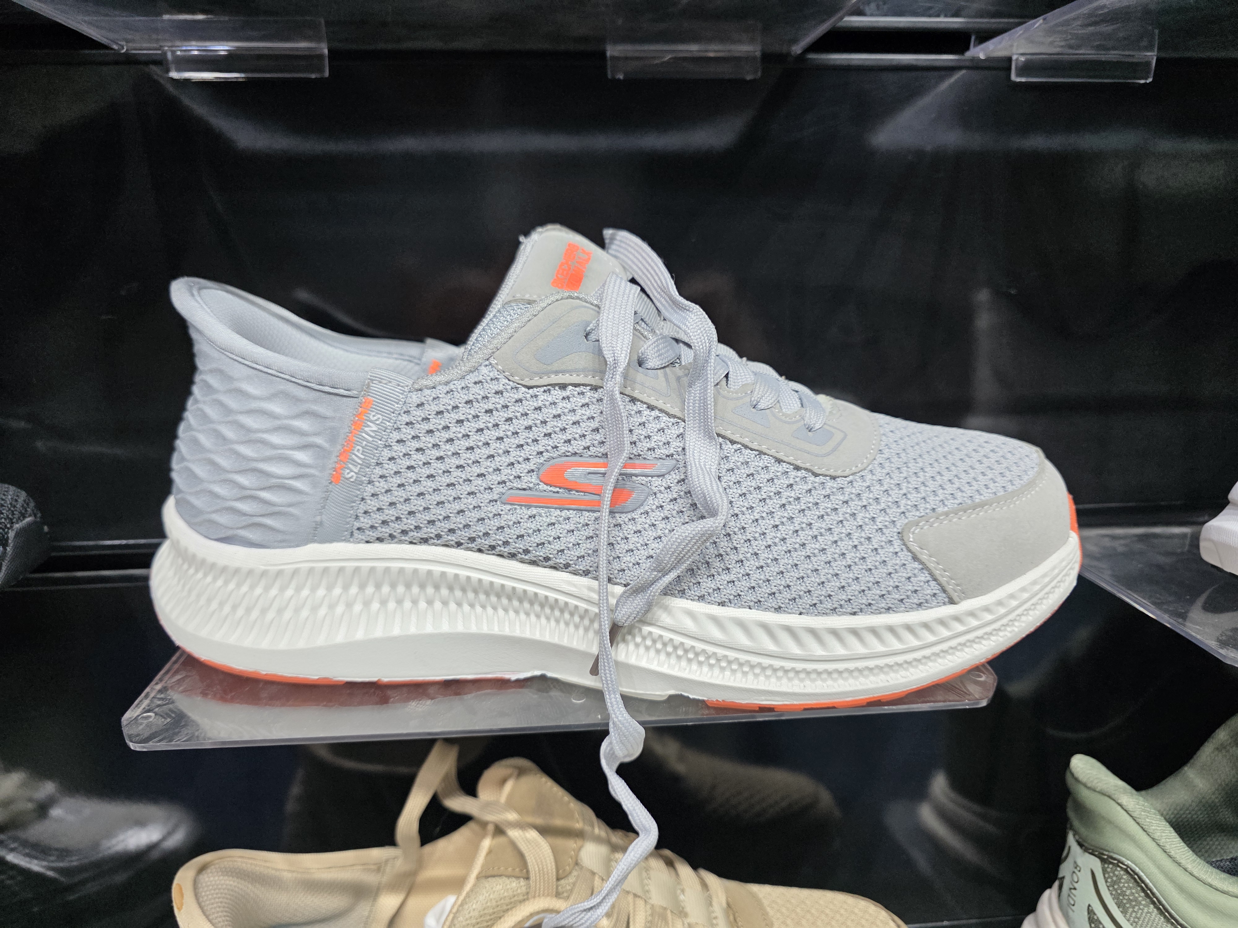 Skechers slip in dar kalip yazlik spor ayakkabi