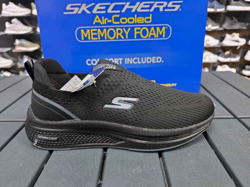 skechers go run bagsız erkek ayakkabı tam kalıp