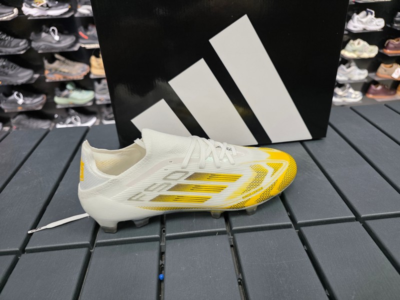 adıdas f 50 bagcıklı dıslı kranpon