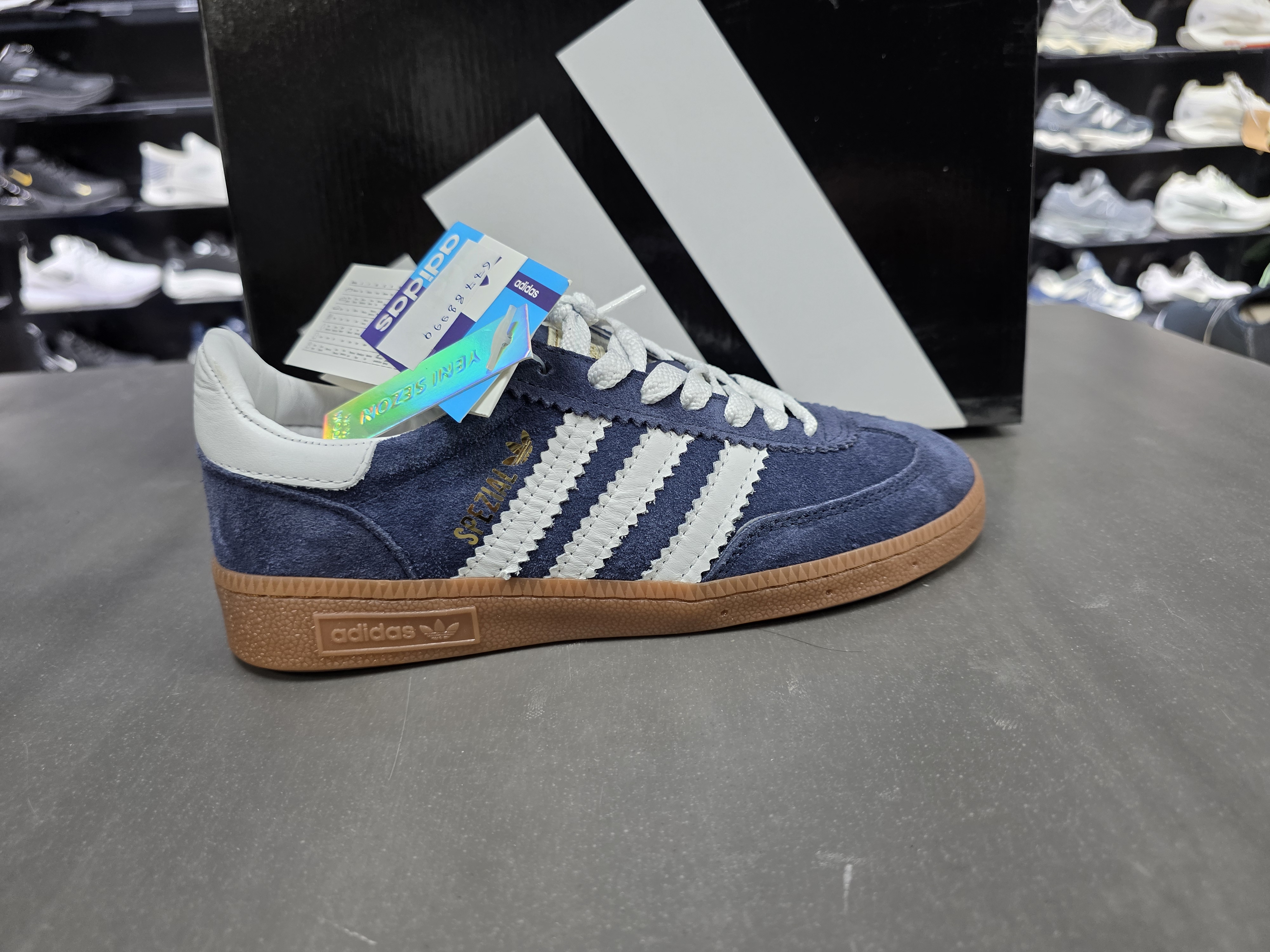 Adidas speizal handbal tam kalip deri