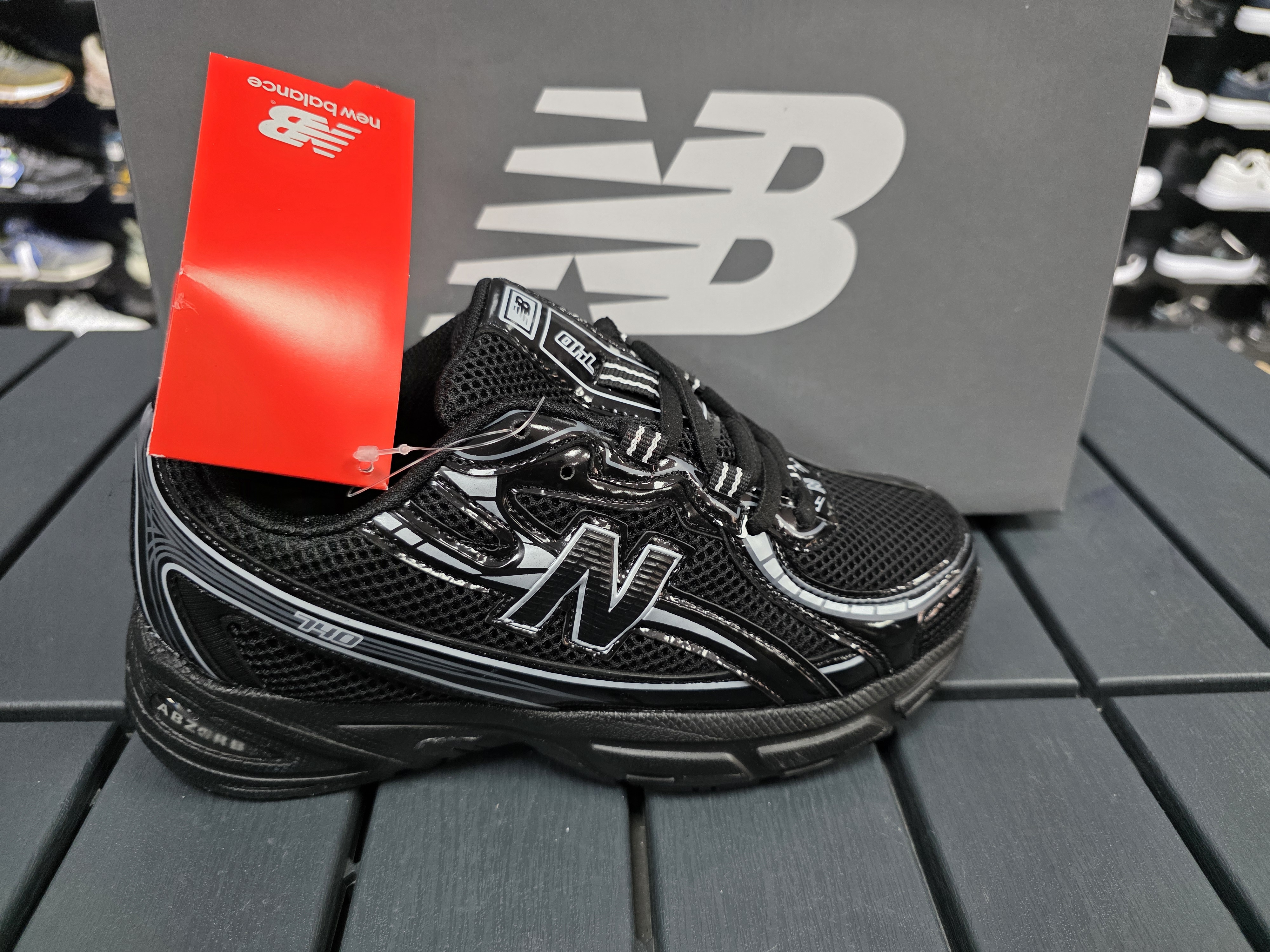 New blance 740 modeli tam kalip yazlik