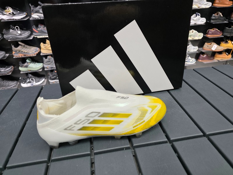 adıdas f 50 bagcıksız dıslı kranpon