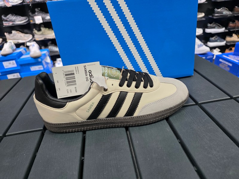 Adidas samba tam kalip mevsimlik spor ayakkabı