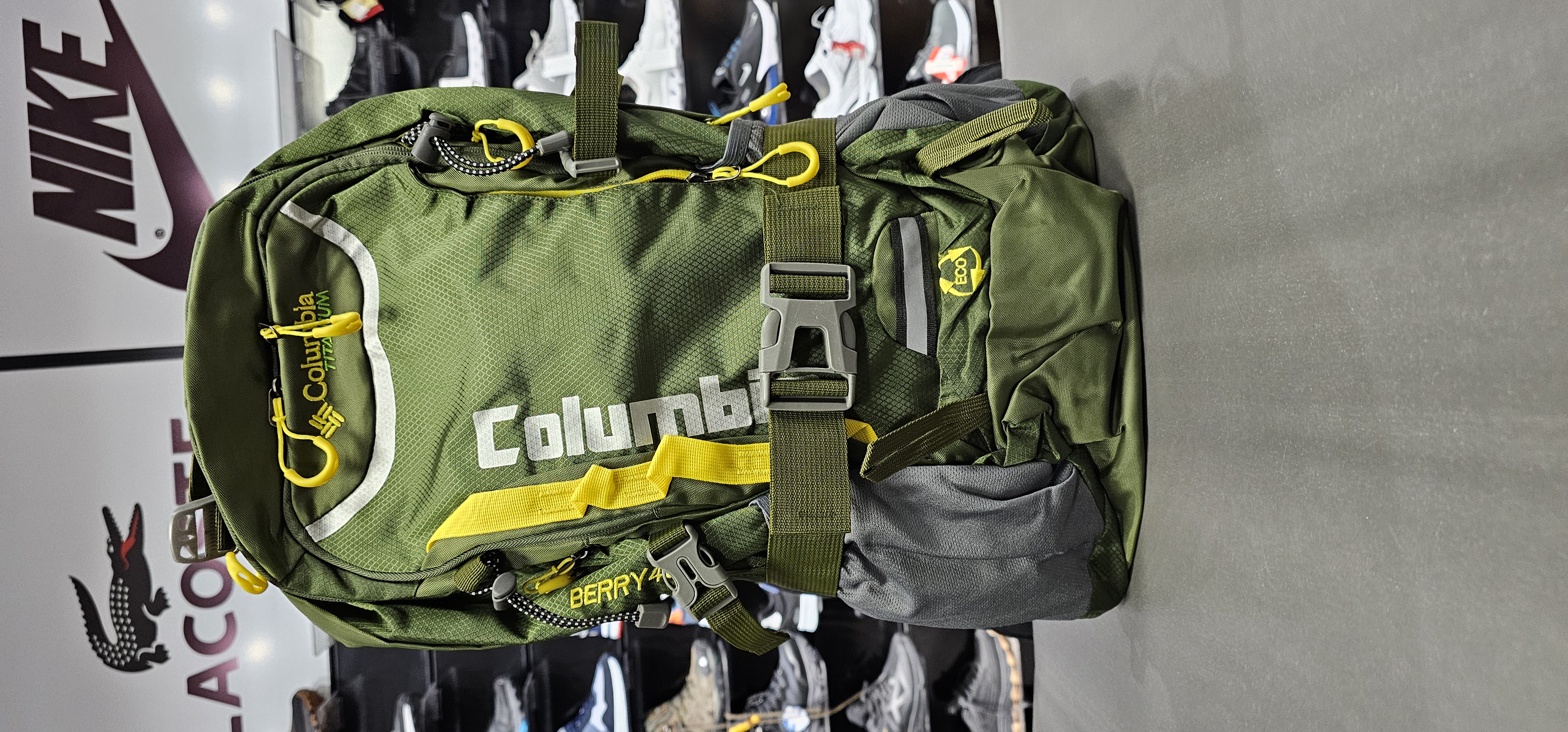 Columbia titanyum 40 litre profesyonel dağcı canta 1 adet 1500 tl