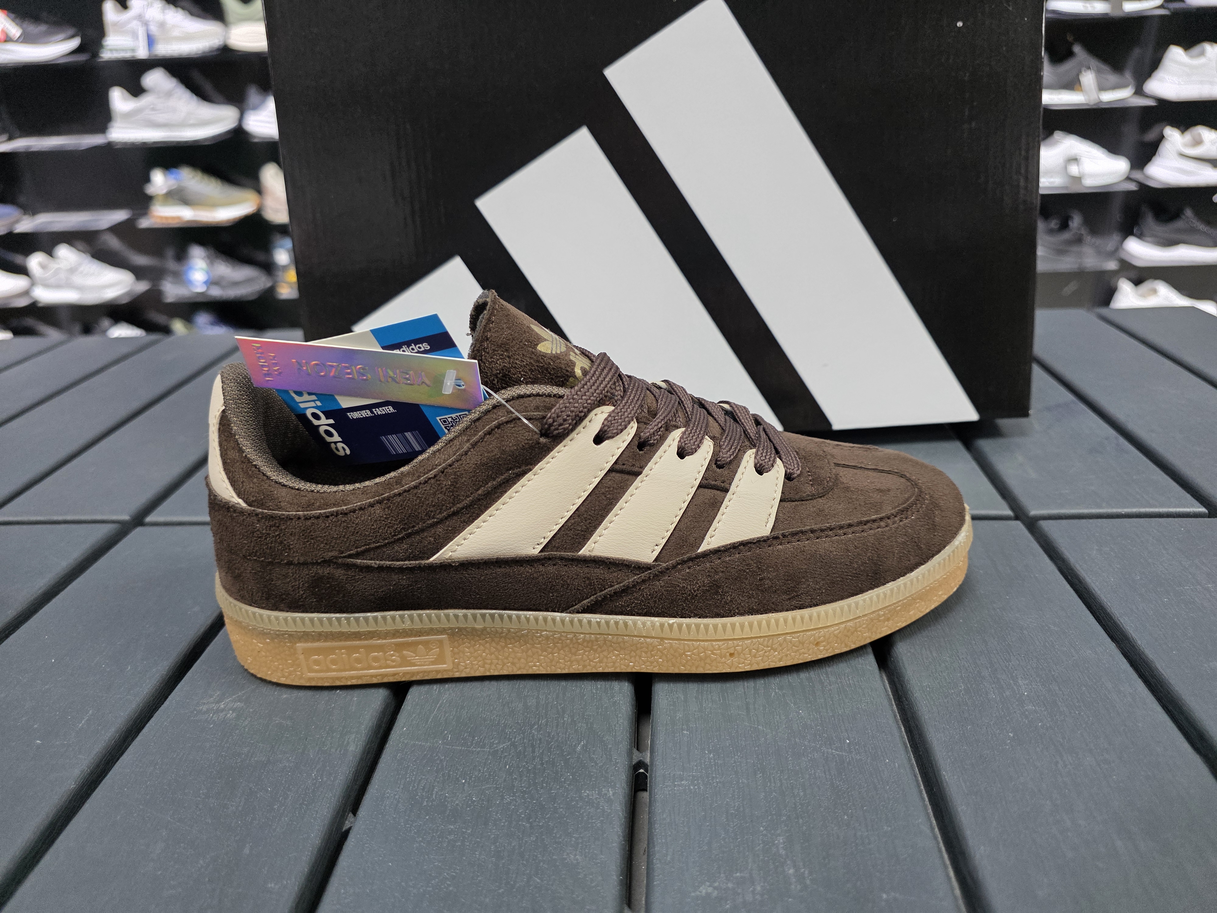 Adidas speizal handbal tam kalip deri